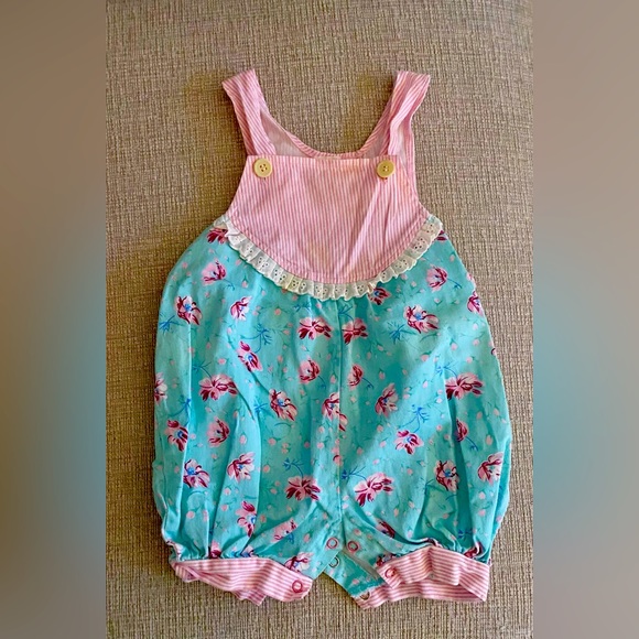 Bubble - Picture 1 of 1